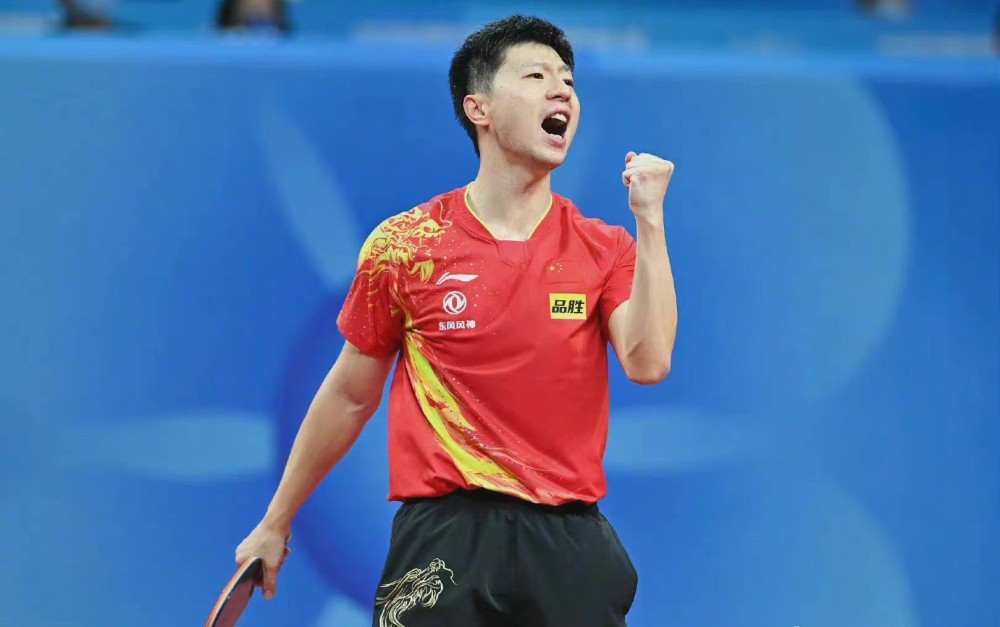 德约拿下了 德约拿下了