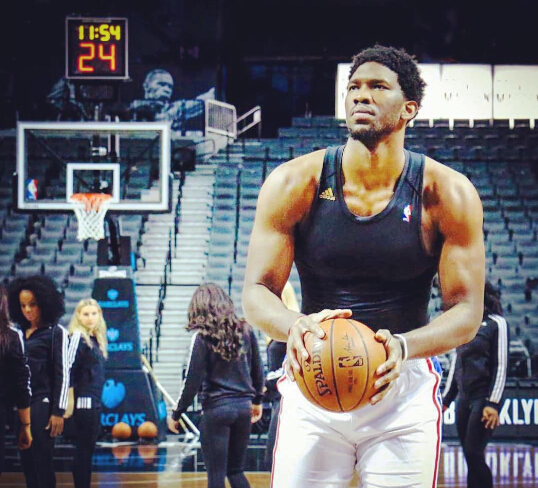 曼城后卫迪 曼城后卫迪